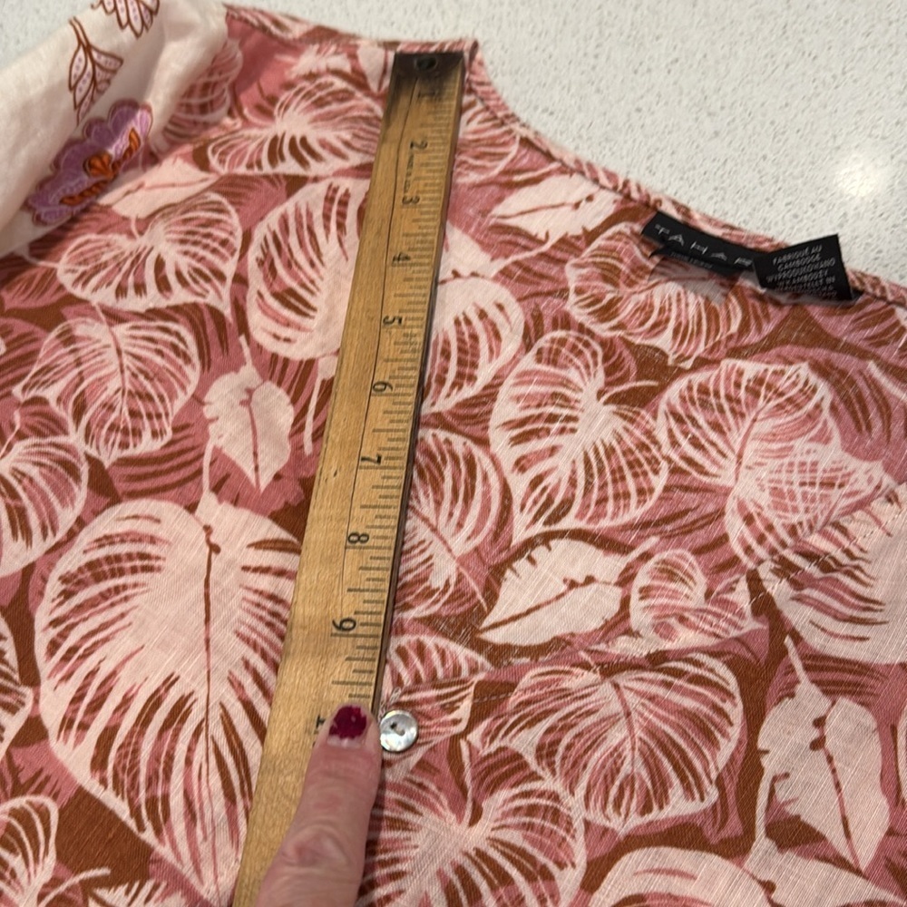 Tahari 100% Linen Long Sleeve Button Up Leaf/Floral Botanical Print Blouse Sz M - Picture 13 of 13